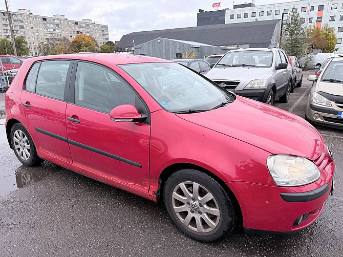 Volkswagen Golf Comfortline ATM 1.6 85kW Tallina - foto 1