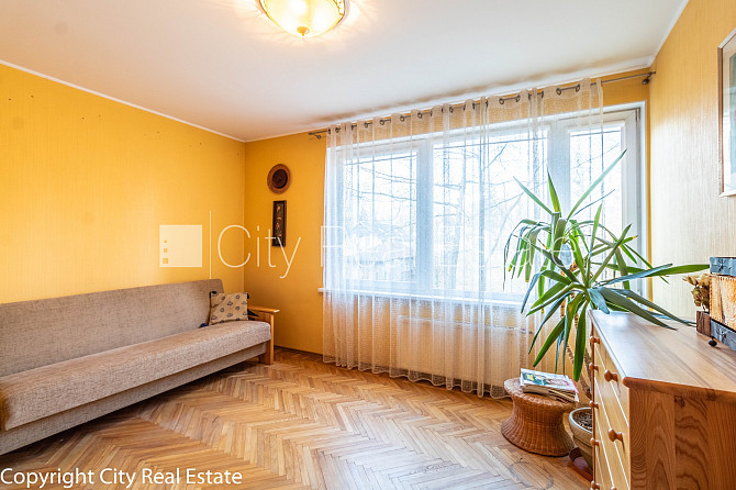 Slēgts pagalms, iežogota teritorija, vieta automašīnai, lodžija, guļamistabu skaits 2 gab., Jūrmala - foto 9