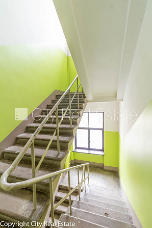 Fasādes māja, vieta automašīnai, guļamistabu skaits 3 gab., virtuve, centrālā apkure, Rīga - foto 14