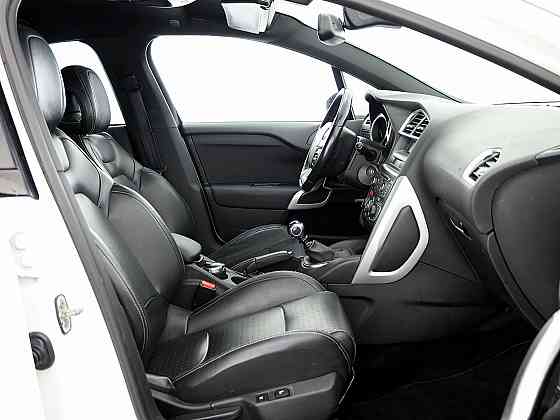 Citroen DS4 Luxury 1.6 HDi 82kW Tallina