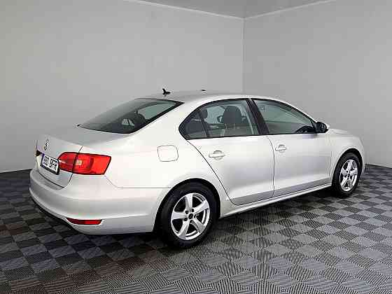 Volkswagen Jetta Comfortline 1.2 77kW Tallina