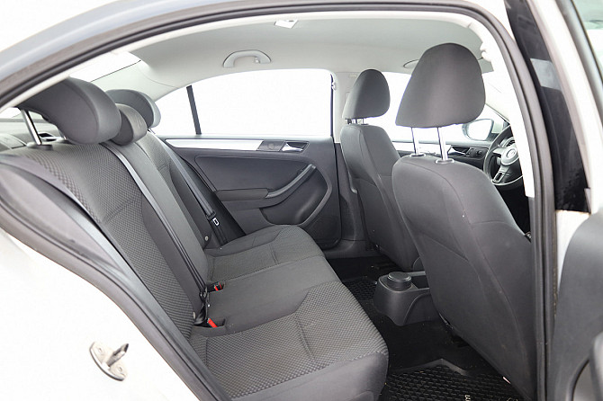 Volkswagen Jetta Comfortline 1.2 77kW Tallina - foto 7