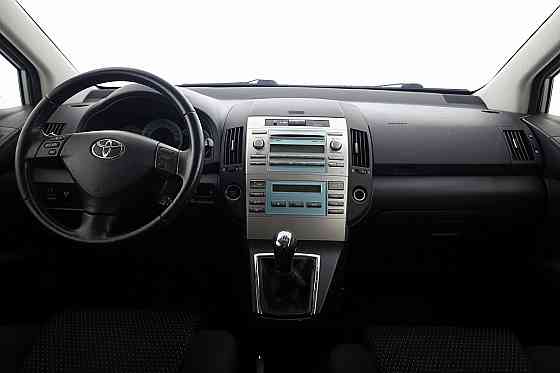 Toyota Corolla Verso Linea Sol Facelift 2.2 D-4D 100kW Tallina