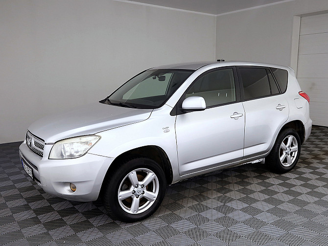 Toyota RAV4 Comfort 4x4 2.2 D-4D 100kW Tallina - foto 2