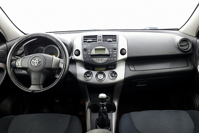 Toyota RAV4 Comfort 4x4 2.2 D-4D 100kW Tallina - foto 5