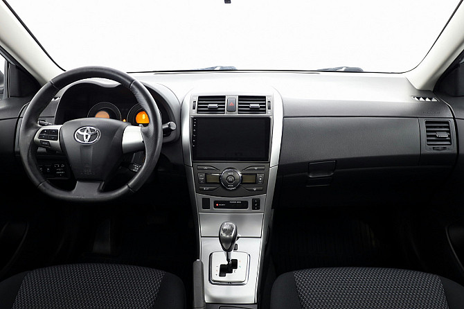 Toyota Corolla Facelift LPG ATM 1.6 97kW Tallina - foto 5