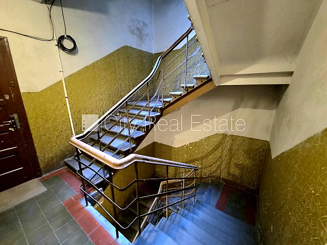 Pagalma māja, labiekārtots apzaļumots pagalms, slēgts pagalms, viena istaba izolēta, virtuve, Rīga - foto 18