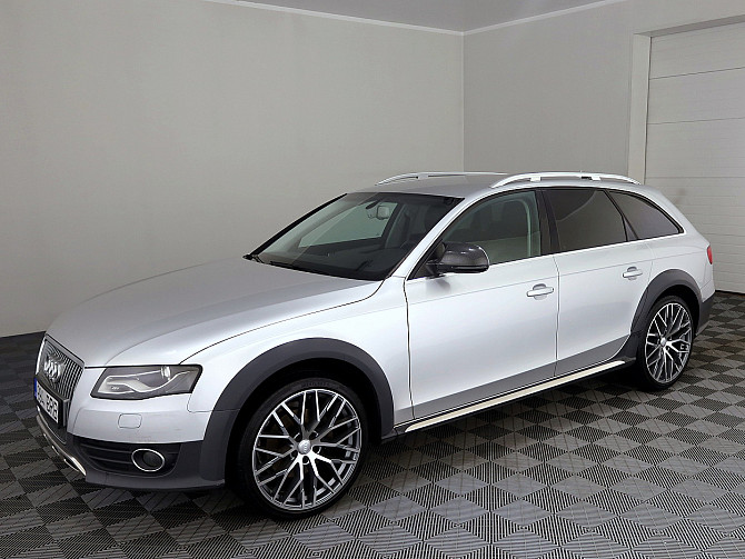 Audi A4 allroad S-Line Quattro ATM 2.0 155kW Tallina - foto 2
