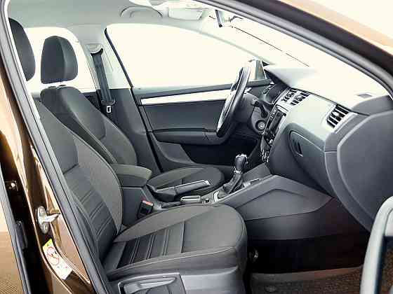 Skoda Octavia Comfortline Facelift ATM 1.5 110kW Tallina