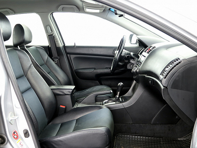 Honda Accord Luxury Facelift ATM 2.0 114kW Tallina - foto 6