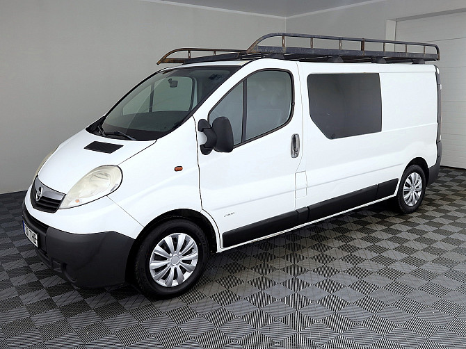 Opel Vivaro Long Facelift 2.0 dCi 66kW Tallina - foto 2