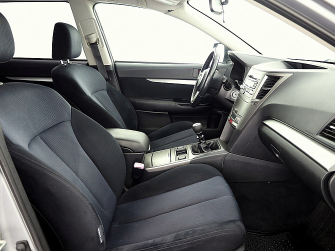 Subaru Outback Comfort AWD 2.0 TD 110kW Tallina - foto 6