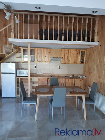 Studio tipa dzīvoklis – Dzintari, Jūrmala. Izīrē: maijs, septembris – 550 EUR/mēnesī; jūnijs, ... Юрмала - изображение 2