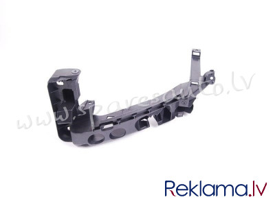 133204-5 - OEM: 8P0805607 lamp, plastic L - Bampera Stiprinājums - AUDI A3  8P (2009-2012) Rīga - foto 1