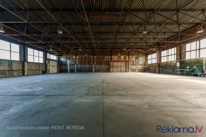 Iznomā Angāru Ilzenes ielā 18  + platība - 900m2; + Nomas cena - 2.75 EUR/m2; + Vārtu Rīga - foto 2