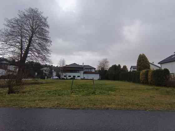 An excellent plot of land in a closed village in Mežaparks, next to the lake Ķīšezers and the Mežapa Rīga