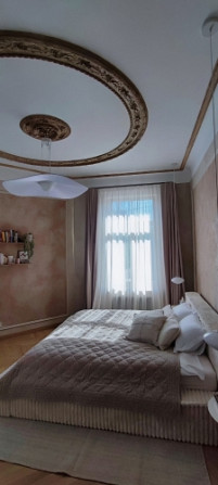 Pārdošanā eleganti renovēts dzīvoklis prestižajā Rīgas Klusajā centrā  Piedāvājumā Rīga - foto 10