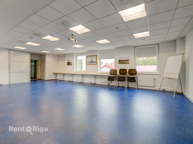 Просторное, светлое офисное помещение площадью 77.3 м2. Здание расположено в 2 Рига - изображение 13
