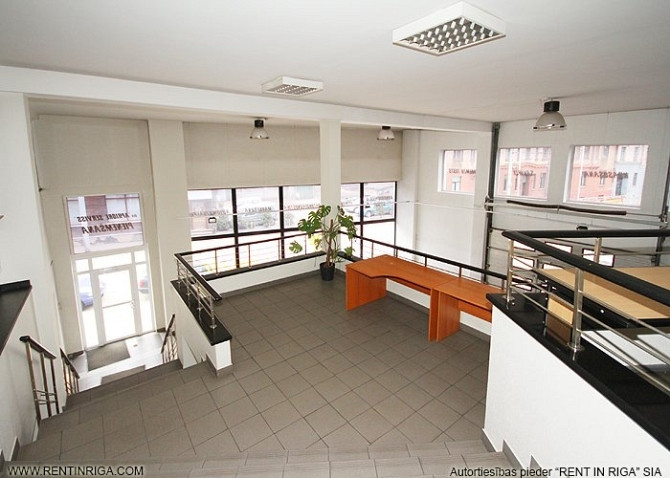 Торгово-складское здание в центре города  Площадь земельного участка: 1 420 м (в Рига - изображение 12