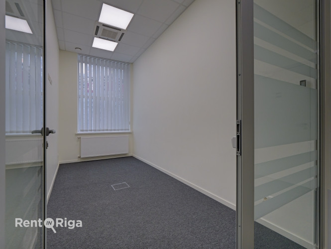 Iznomā lieliskas biroja telpas pašā Rīgas centrā Dzirnavu un Baznīcas ielu krustojumā tieši Rīga - foto 15