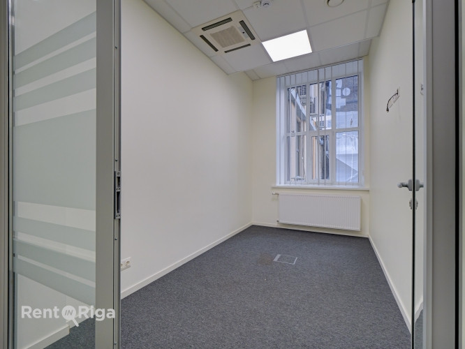 Iznomā lieliskas biroja telpas pašā Rīgas centrā Dzirnavu un Baznīcas ielu krustojumā tieši Rīga - foto 16